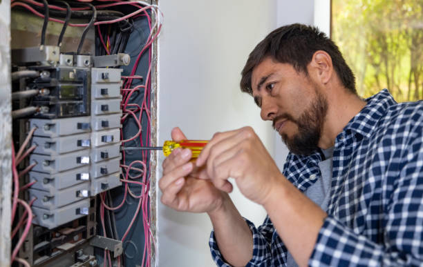 Best Commercial Electrician Services  in Thomasville, AL